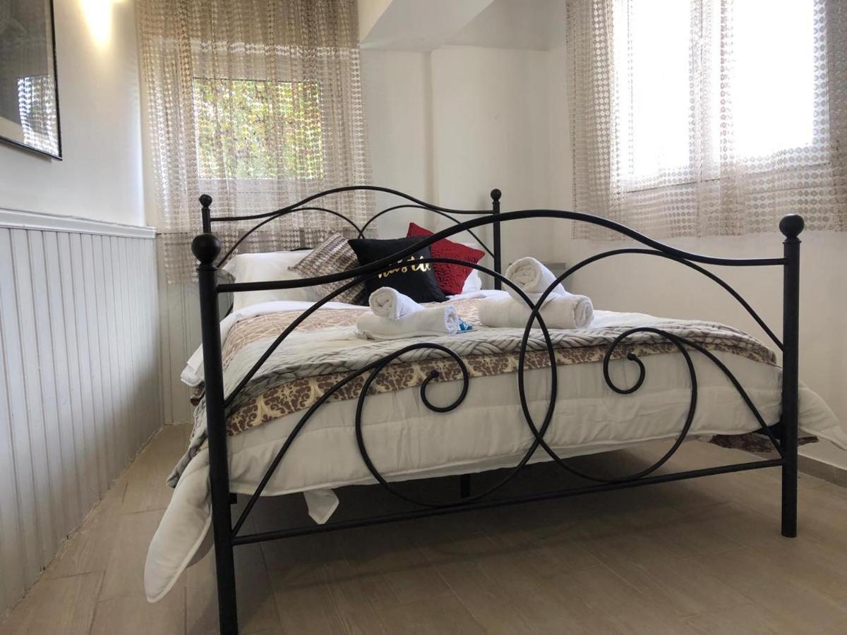 Katsikantaris Homes Paphos Bagian luar foto