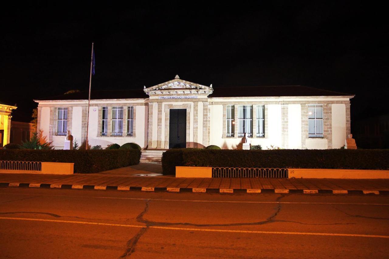 Katsikantaris Homes Paphos Bagian luar foto